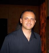 Date this athletic United States man Eduardo from Los Angeles US5000