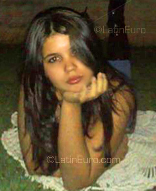 Date this voluptuous Brazil girl Alinebarros from Sao Paulo BR2201