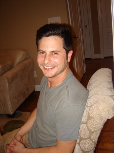 Date this georgeous United States man Matthewa from Birmingham US5259