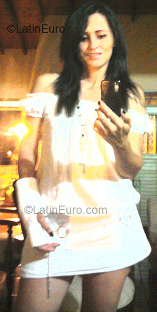 Date this athletic Colombia girl Ester Llaneth from Zarzal CO3041