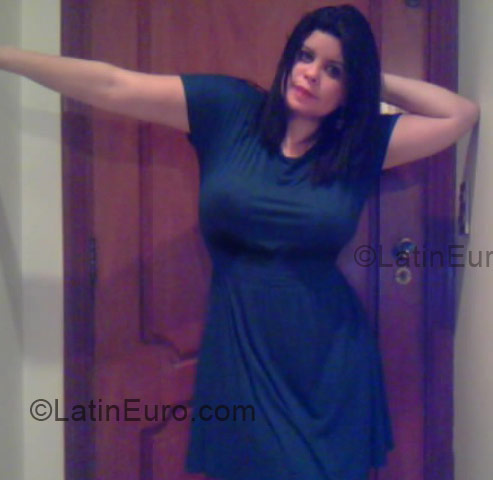 Date this hot Brazil girl Izabel Cristina from Sao Paulo BR5646
