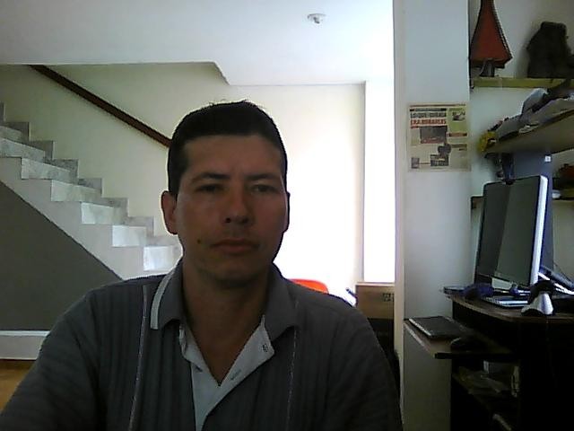 Date this good-looking Colombia man Jhonconnor from Pereira CO3201