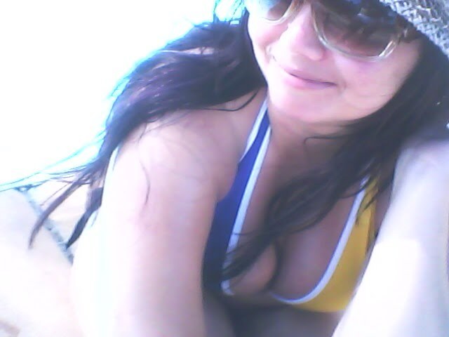 Date this georgeous Brazil girl Karolinne from Sao Paulo BR2485