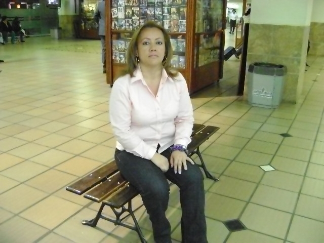 Date this attractive Colombia girl Lurdes_7 from Bogota CO3407