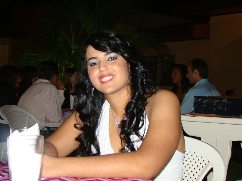 Date this happy Brazil girl Bruna from Cuiaba BR2730
