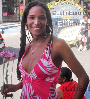 Date this athletic Colombia girl Keisha from Bogota CO3670