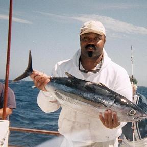 Date this fun United States man Bueno from Hawthorne US5815