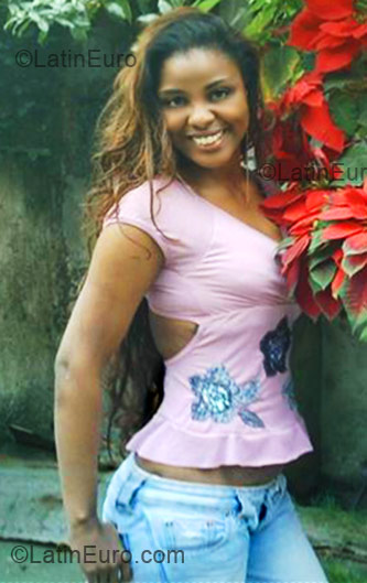 Date this voluptuous Brazil girl Milena from Rio de Janeiro BR6240