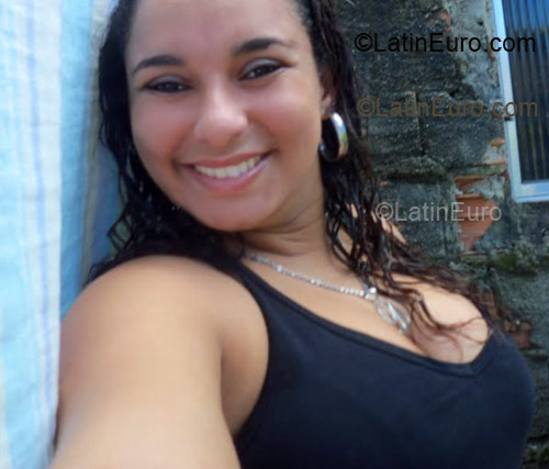 Date this hot Brazil girl Dayana from Recife BR2846
