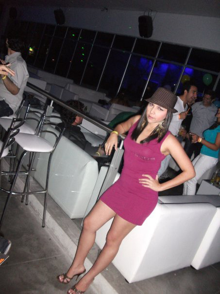 Date this hard body Colombia girl Angela julieth from Bucaramanga CO3877