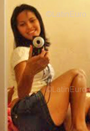 Date this charming Brazil girl Ana from Russas BR2928