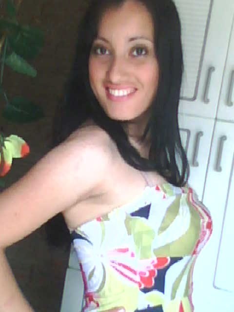 Date this tall Brazil girl Cynthia from Campinas BR2993