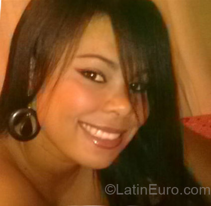 Date this hot Brazil girl Gisele from Campinas BR3909