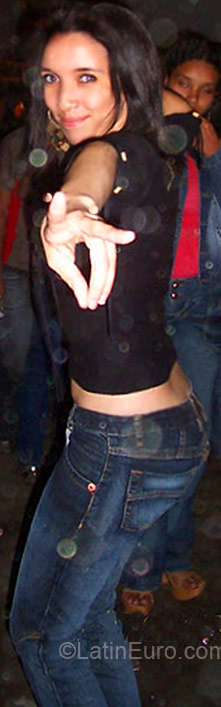 Date this pretty Brazil girl Juliana from Resende BR3145