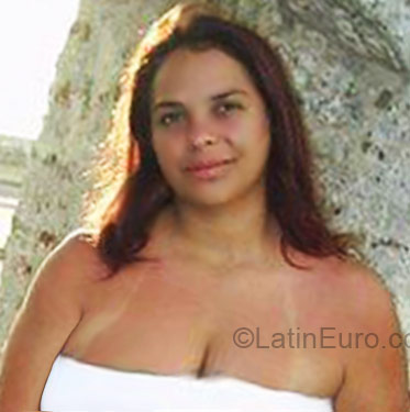 Date this georgeous Brazil girl Michela from Fortaleza BR3194