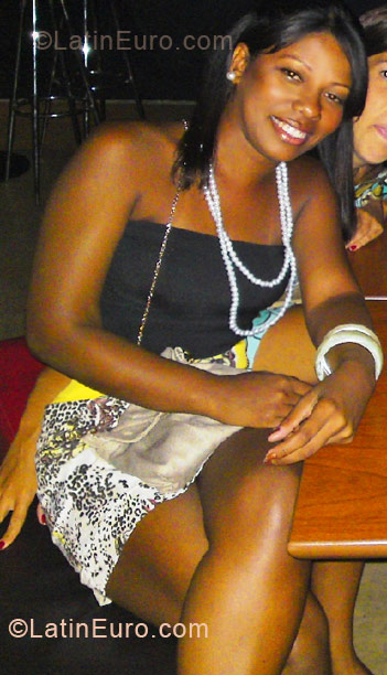 Date this delightful Brazil girl Odete from Rio de Janeiro BR4760