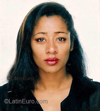 Date this young Brazil girl Maria de Lurdes from Aquidauana BR3285