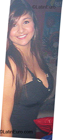 Date this delightful Colombia girl Karen from Cartagena CO4543