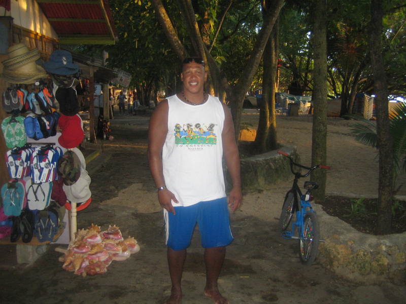 Date this nice looking United States man JaveryDR from Boston US6579