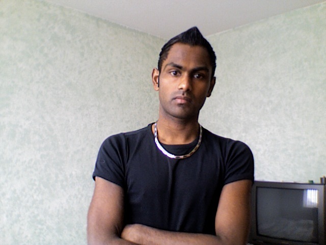 Date this stunning Netherlands man Runningselecta from Amsterdam NL116