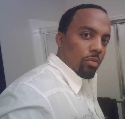 Date this tall United States man Jawhar from Long Beach US6587