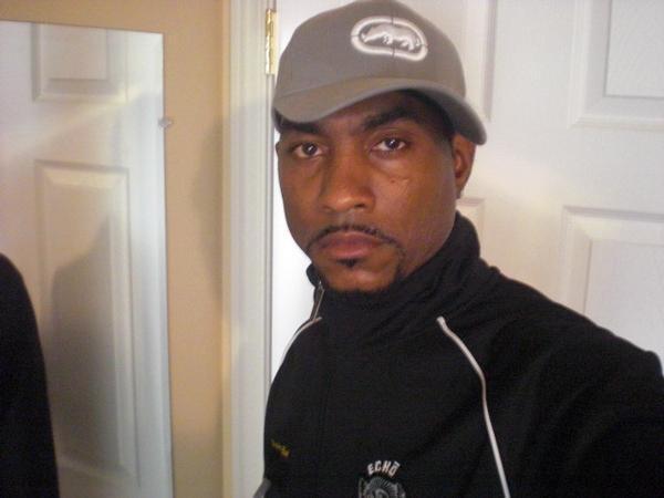 Date this gorgeous United States man Sexydawg from Seattle US6876