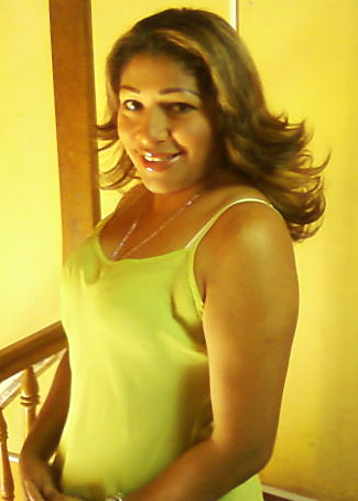 Date this foxy Colombia girl Aracelly from Barranquilla CO4712