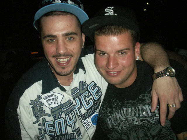 Date this foxy United States man FrankiEE from Neptune US6896