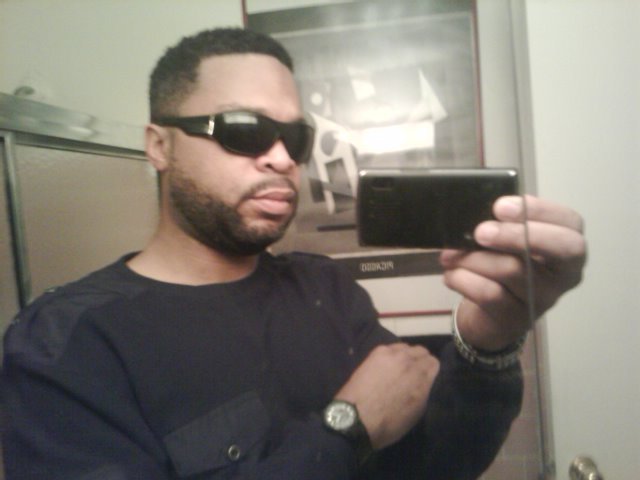 Date this pretty United States man CharlyeBrowne from Hyattsville US6978