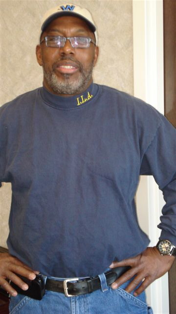 Date this charming United States man Drayod from Wilmington US7093