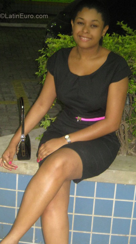 Date this georgeous Brazil girl Sandra from Vitória BR3455