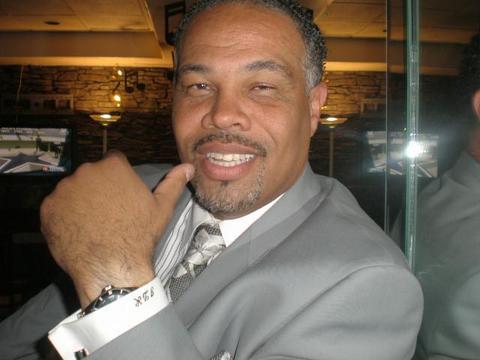 Date this georgeous United States man Deanno from Los Angeles US7232