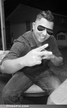 Date this fun United States man Ramon from Kenner US7242