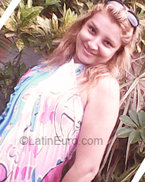 Date this stunning Brazil girl Cristiane Maria from Rio De Janeiro BR3538