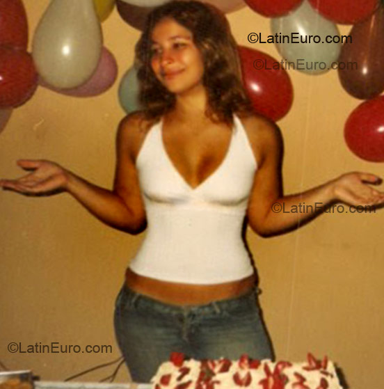 Date this georgeous Brazil girl Talita from Sao Jose Do Rio Preto BR3551