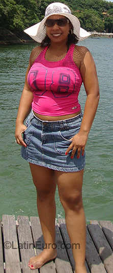 Date this delightful Brazil girl Andreza from Sao Paulo BR3552