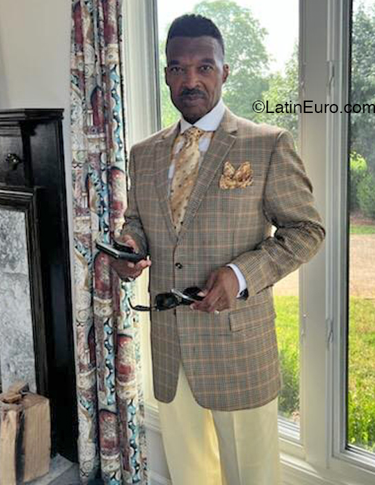 Date this hot United States man Terry from Williamson US7407