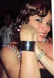 Date this fun Ecuador girl Diana from Cuenca EC27