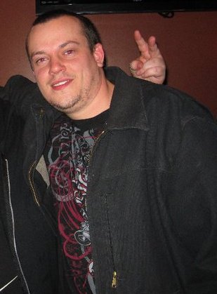 Date this cute United States man Brian from Auburn US7408