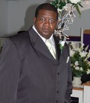 happy United States man  from Sandersville US7446