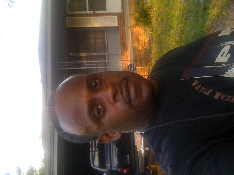 Date this beautiful United States man Breon71 from Fayetteville US7474