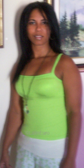 Date this passionate Brazil girl Andreia from Rio De Janeiro BR3628