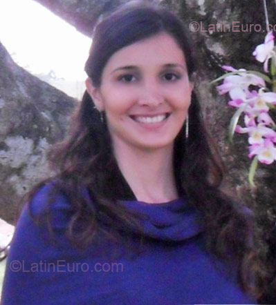 Date this sensual Brazil girl Bruna from Santo Andre BR3659