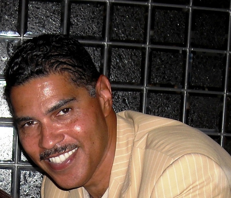 Date this young United States man Gary from Woodstock US7725