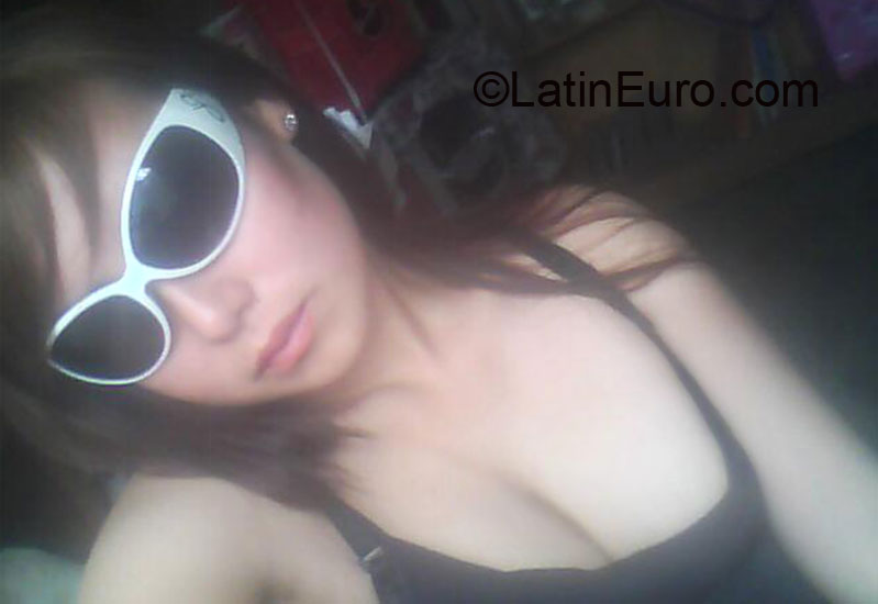 Date this cute Peru girl Tatiana from Lima PE352