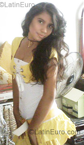 Date this delightful Colombia girl Alejandra from Barranquilla CO7145
