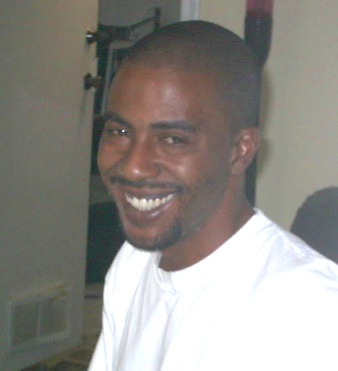 Date this voluptuous United States man Rastaluv from Miami US7833