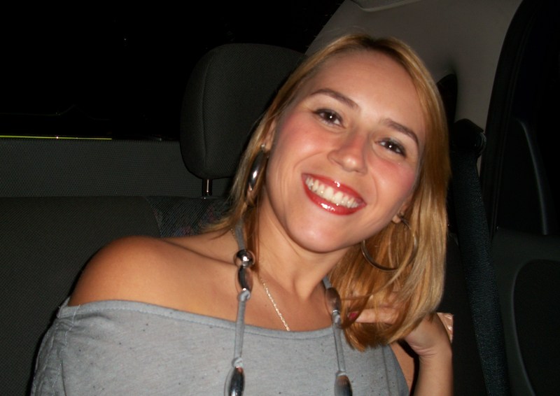 Date this beautiful Brazil girl Nessa08 from Goiania BR3808