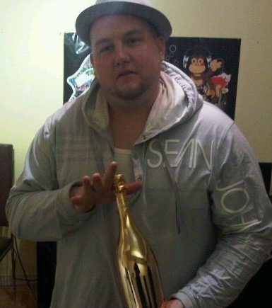 Date this fun United States man Kri from houston CA313