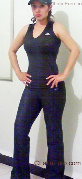 Date this young Mexico girl Jessica from Mexico City MX228